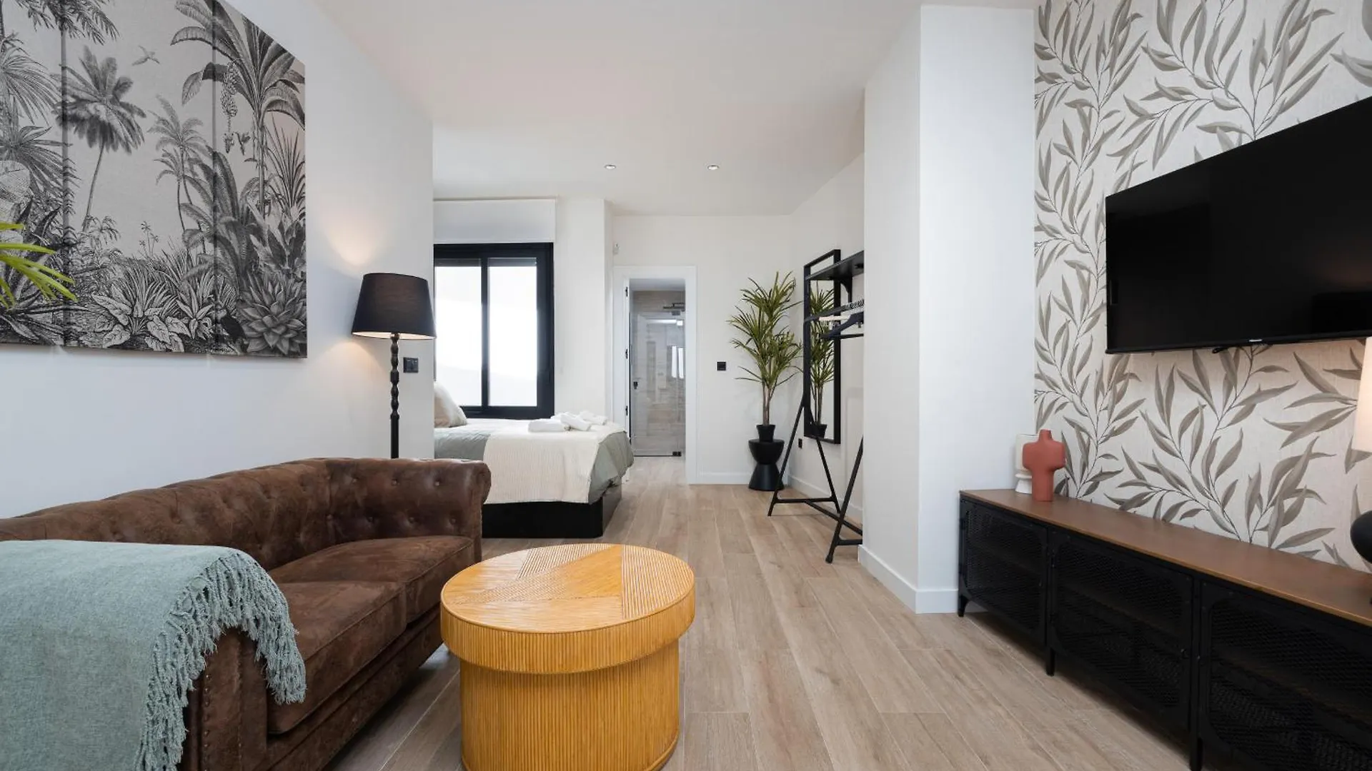 C56 - Studio With Amazing Terrace In The Centre Màlaga 0*,